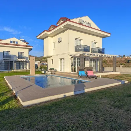 Villa Tala 15 *